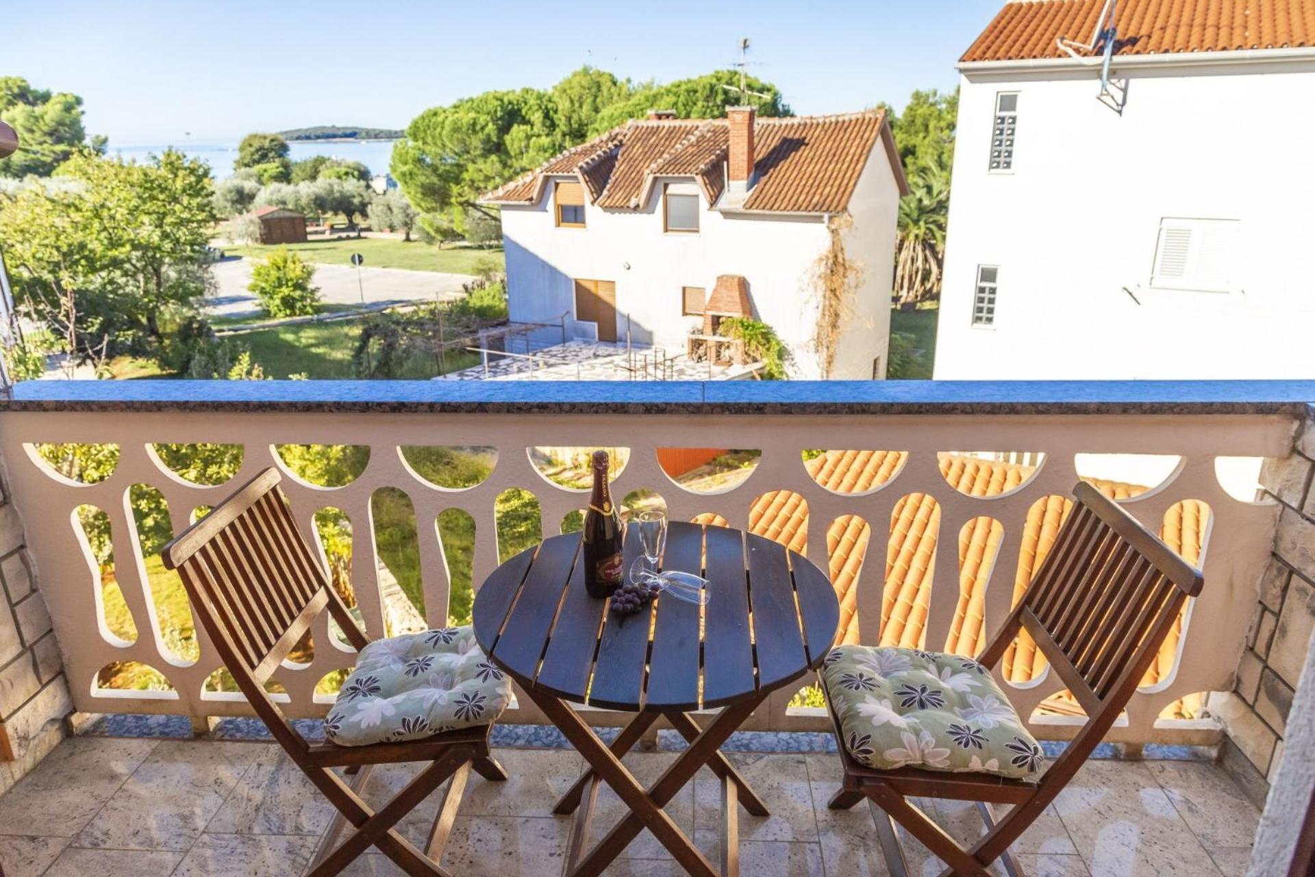 Apartments Mir Fažana Eksteriør billede