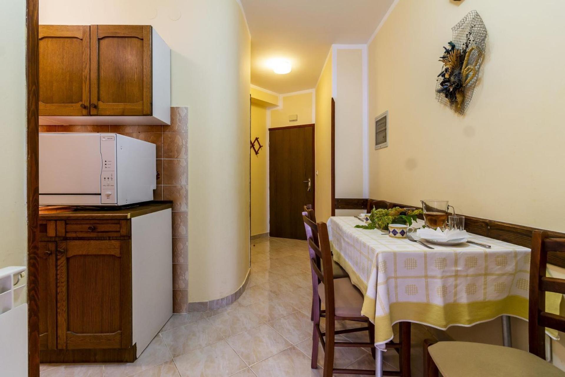 Apartments Mir Fažana Eksteriør billede